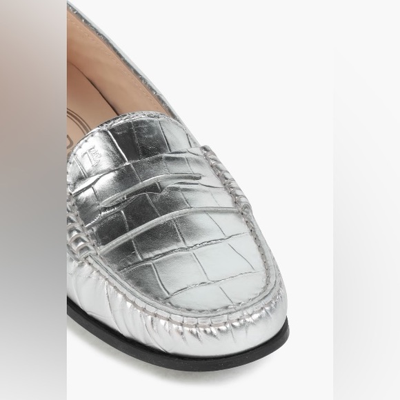 New in box Tod’s Gommino driving shoes loafers silver crocodile 37 - Picture 5 of 5